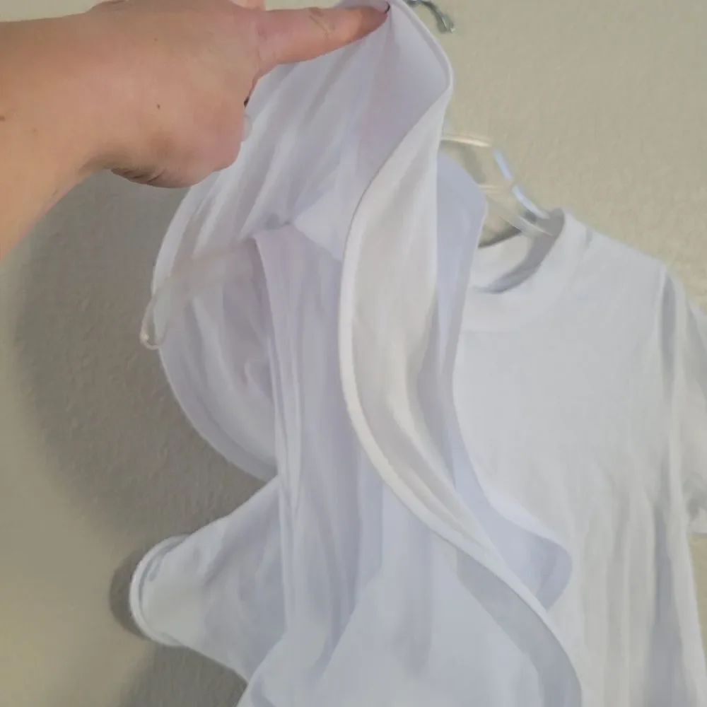 Berna ruffle t-shirt New M - Picture 3 of 12